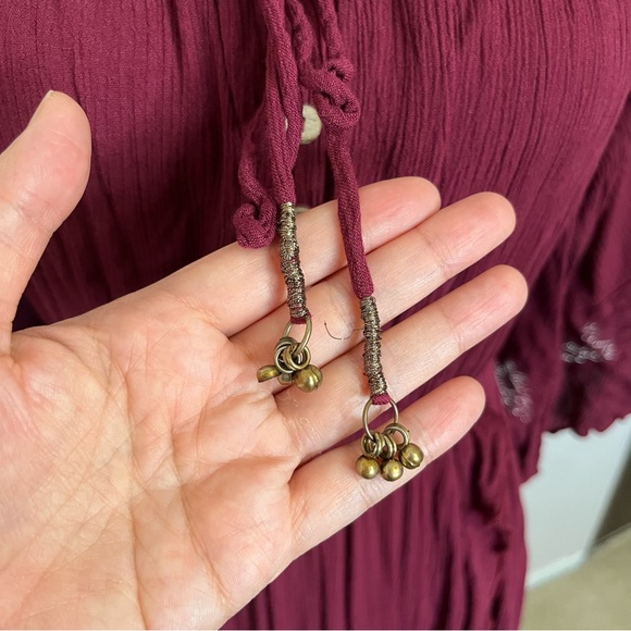 SOLD E Free People Endless Summer Beach Bliss Off Shoulder Maroon Maxi Dress - Picture 9 of 16